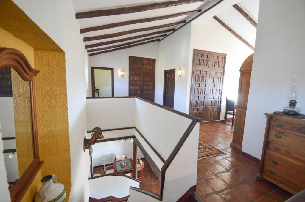 10 Bed Townhouse for sale in Ronda Costa Del Sol, Málaga, Spain