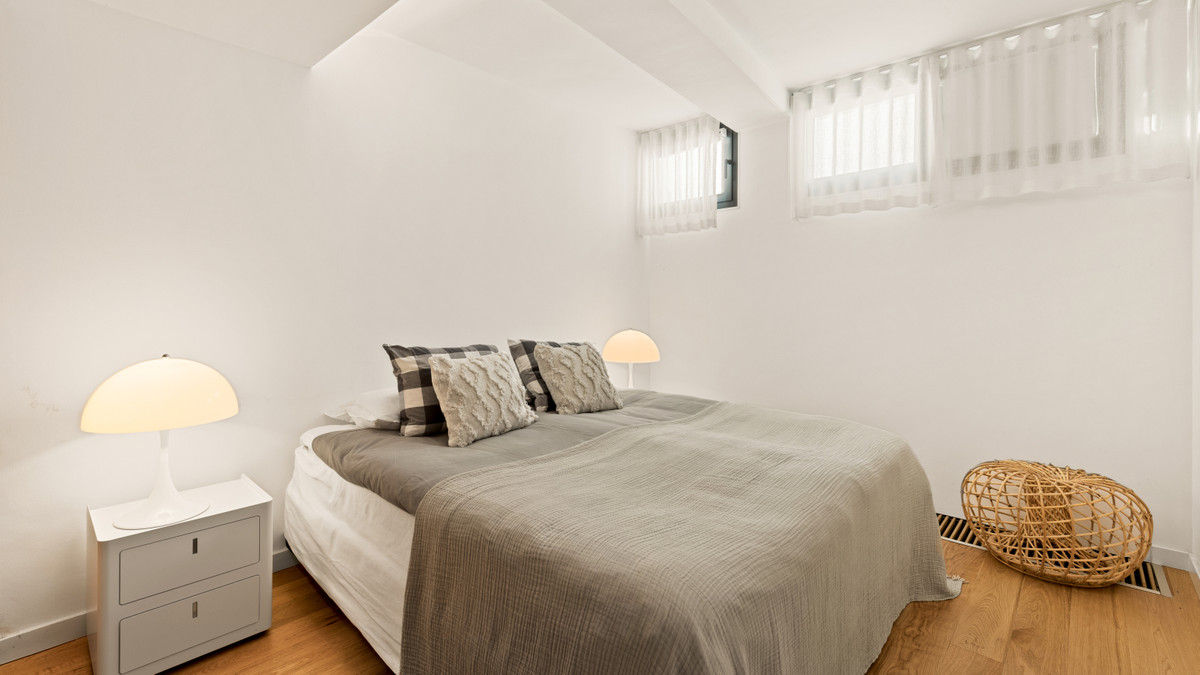 Se vende Villa - Chalet de 6 dormitorios en Costa Del Sol, Málaga, España