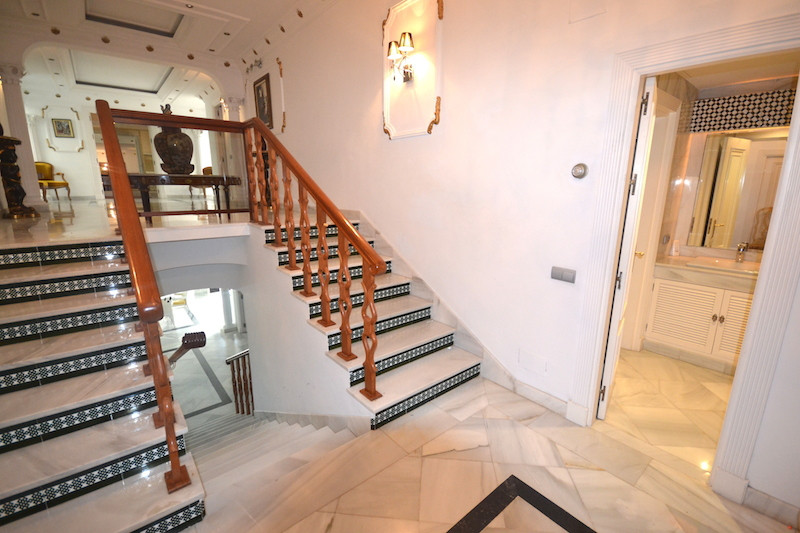Se vende Apartamento Planta Baja de 4 dormitorios en Costa Del Sol, Málaga, España