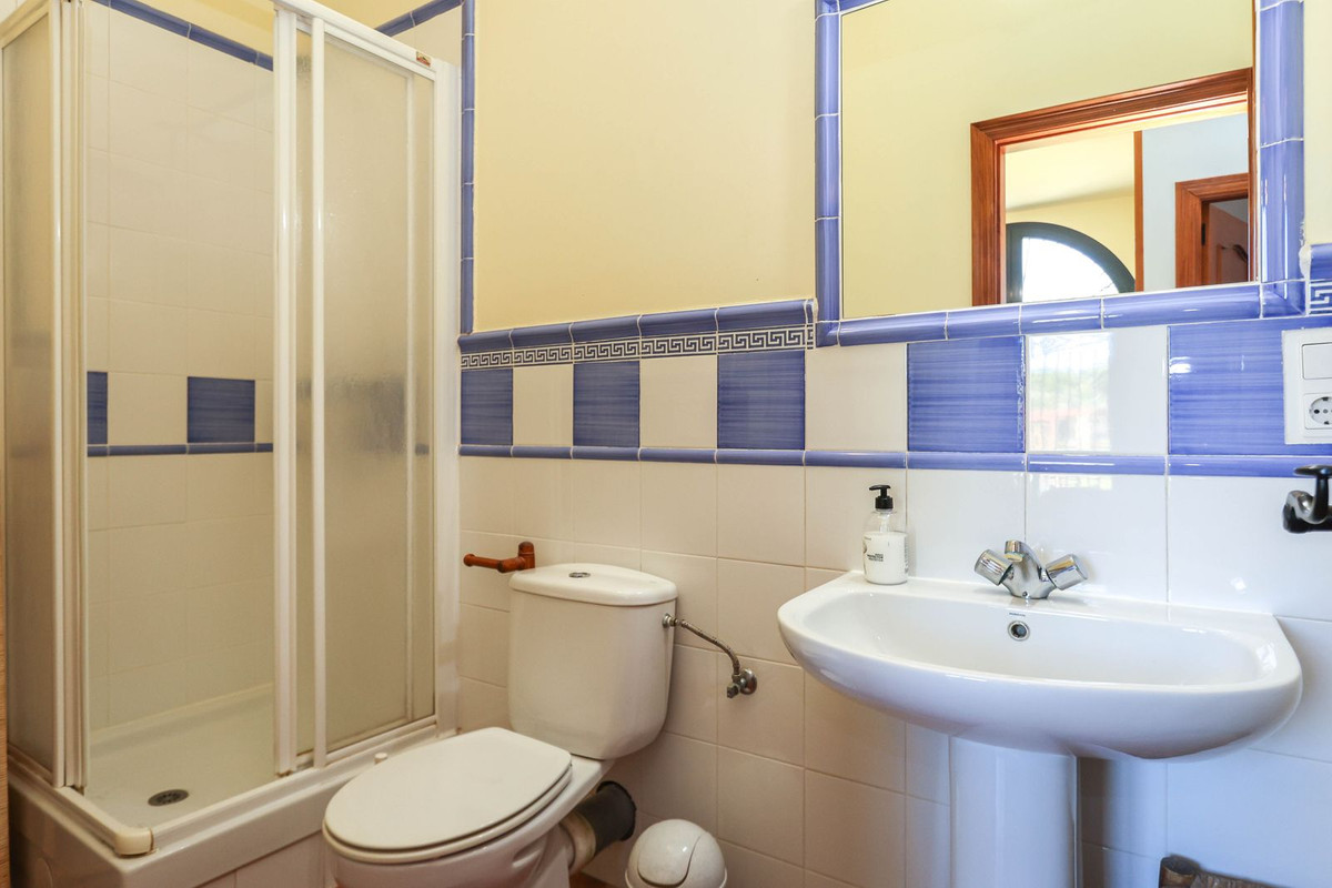 Se vende Cama y Desayuno de 7 dormitorios en Costa Del Sol, Málaga, España