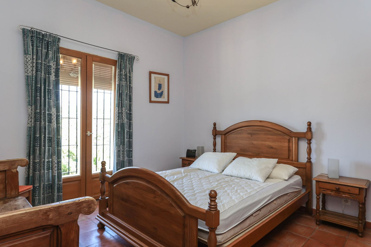 Se vende Cama y Desayuno de 7 dormitorios en Costa Del Sol, Málaga, España