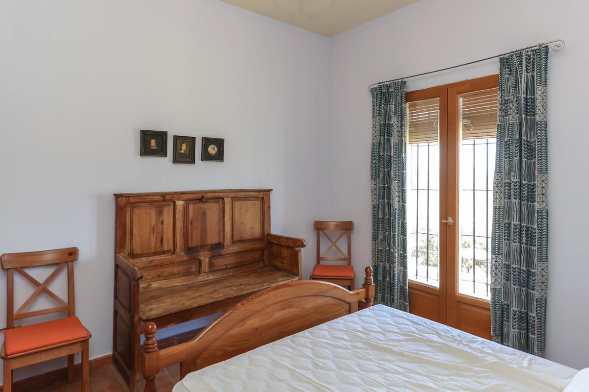Se vende Cama y Desayuno de 7 dormitorios en Costa Del Sol, Málaga, España