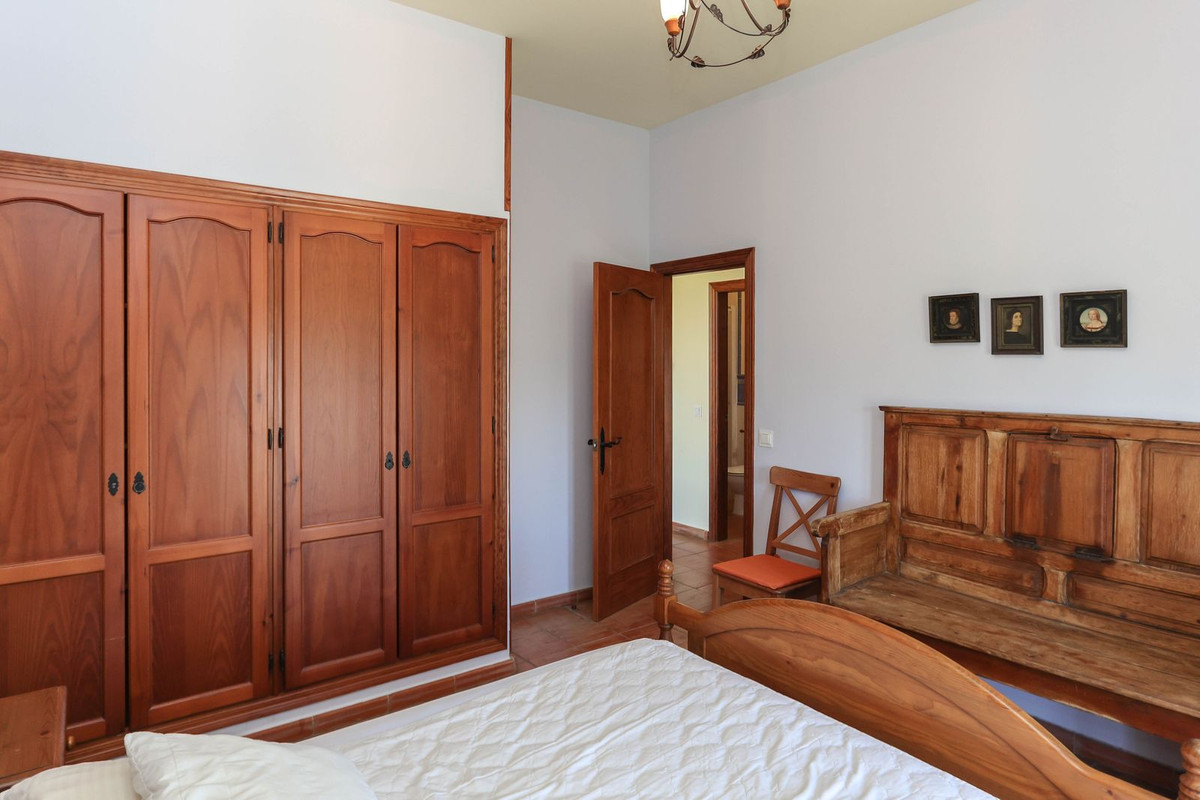 Se vende Cama y Desayuno de 7 dormitorios en Costa Del Sol, Málaga, España