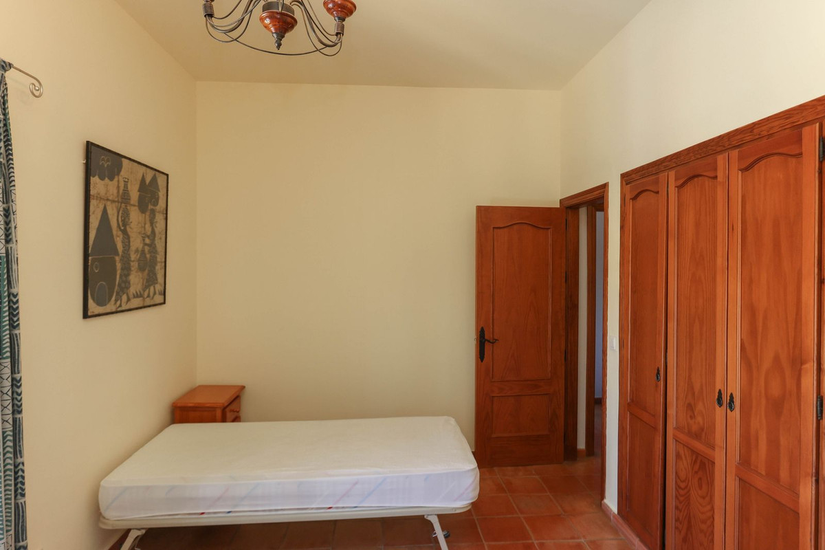 Se vende Cama y Desayuno de 7 dormitorios en Costa Del Sol, Málaga, España
