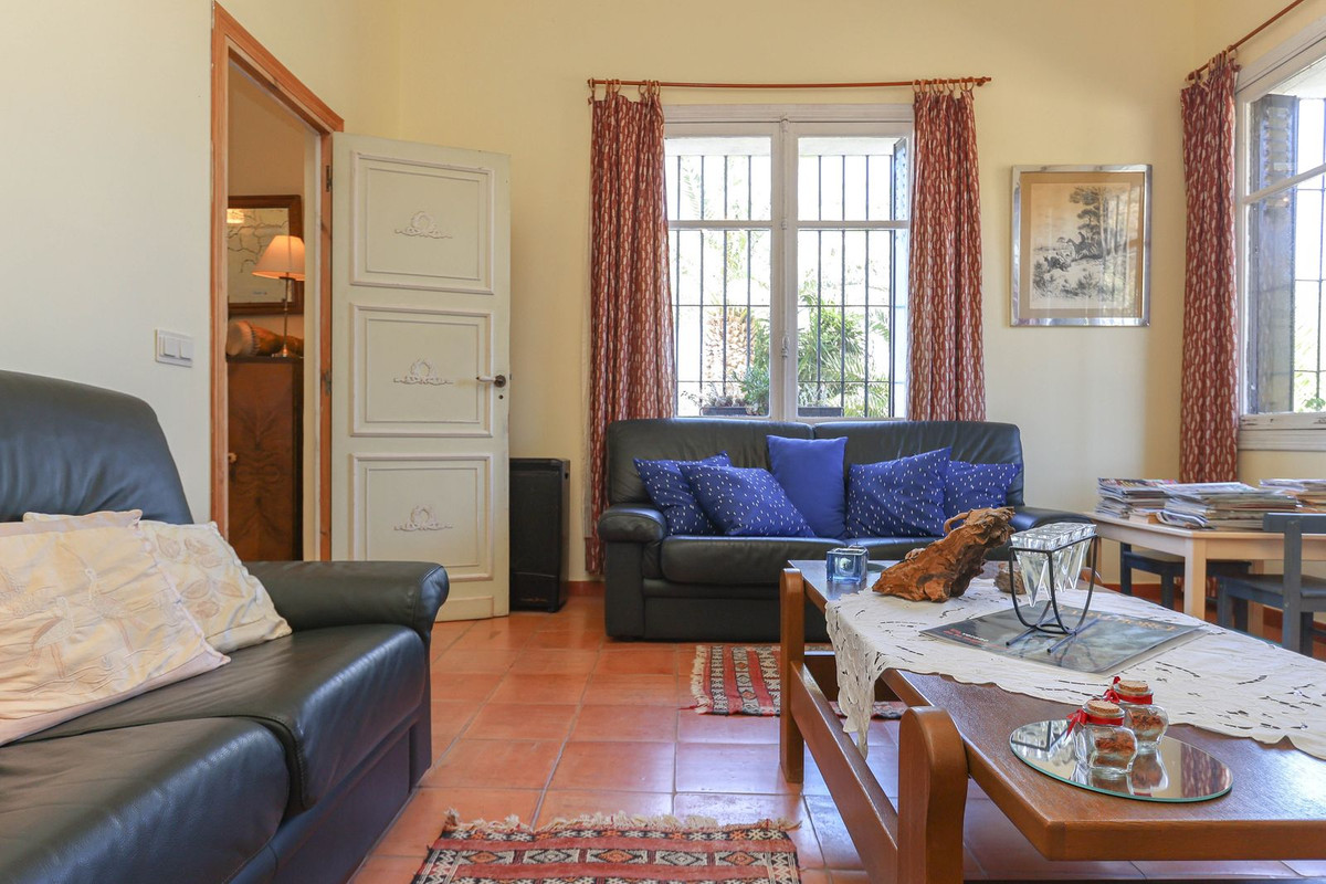 Se vende Cama y Desayuno de 7 dormitorios en Costa Del Sol, Málaga, España