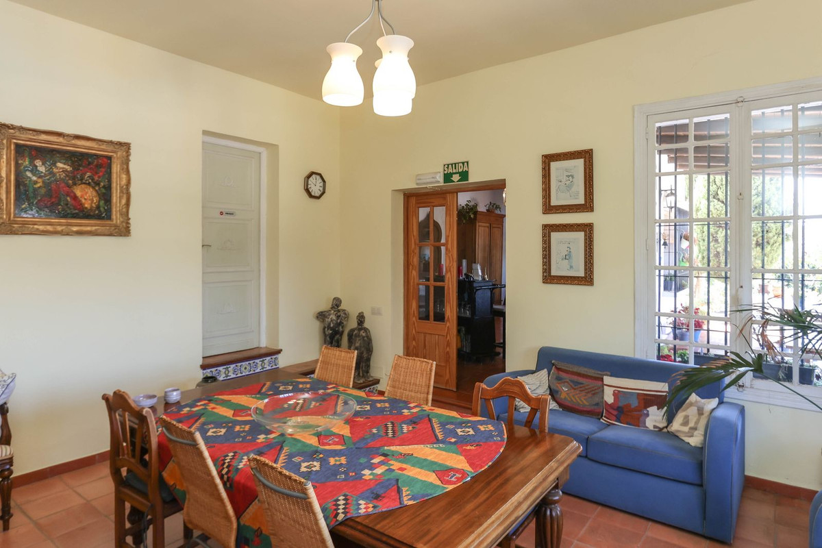 Se vende Cama y Desayuno de 7 dormitorios en Costa Del Sol, Málaga, España