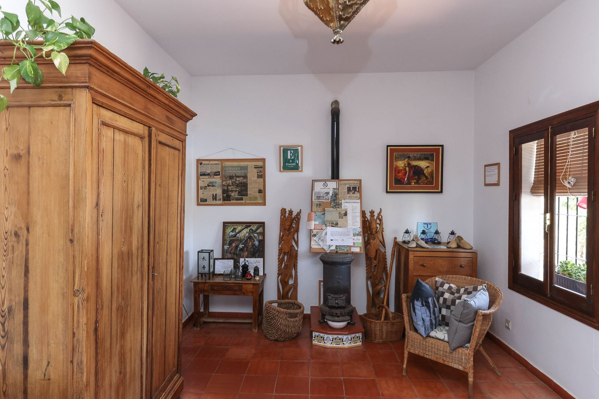 Se vende Cama y Desayuno de 7 dormitorios en Costa Del Sol, Málaga, España