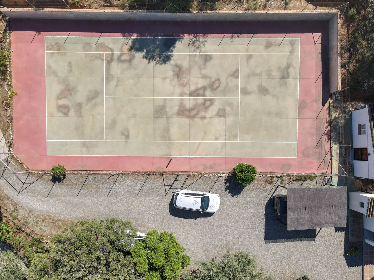 Se vende Cama y Desayuno de 7 dormitorios en Costa Del Sol, Málaga, España