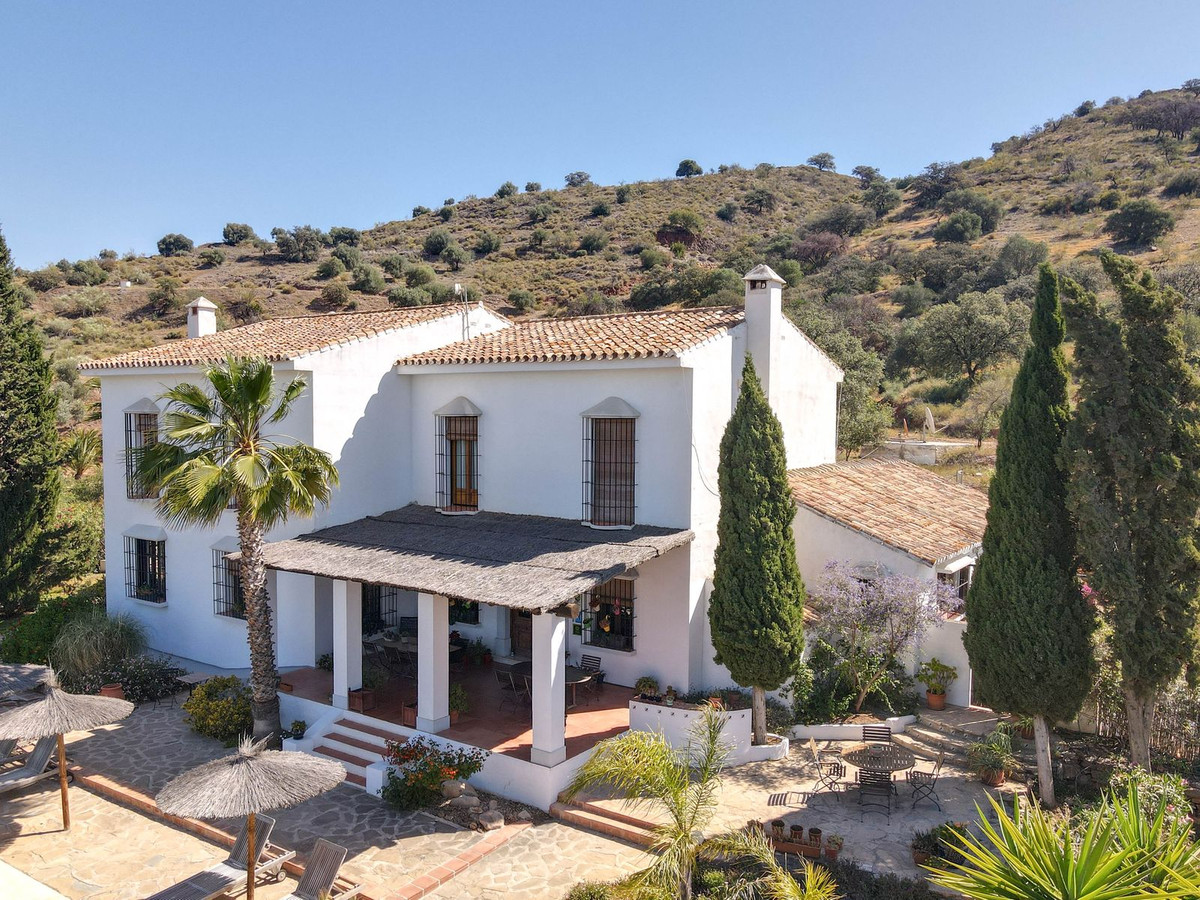 Se vende Cama y Desayuno de 7 dormitorios en Costa Del Sol, Málaga, España