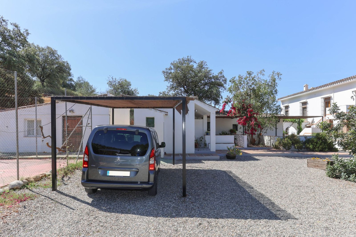 Se vende Cama y Desayuno de 7 dormitorios en Costa Del Sol, Málaga, España