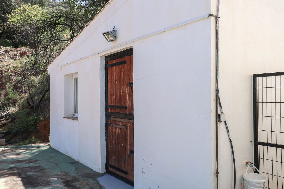 Se vende Cama y Desayuno de 7 dormitorios en Costa Del Sol, Málaga, España