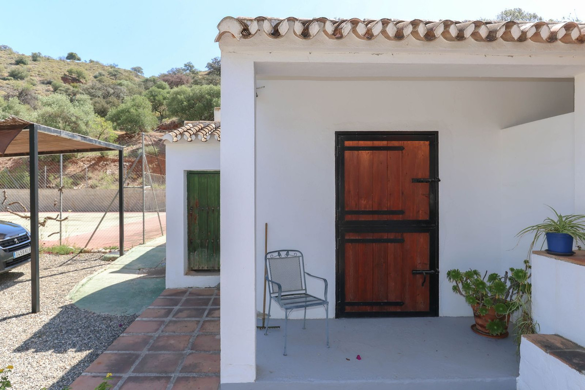 Se vende Cama y Desayuno de 7 dormitorios en Costa Del Sol, Málaga, España