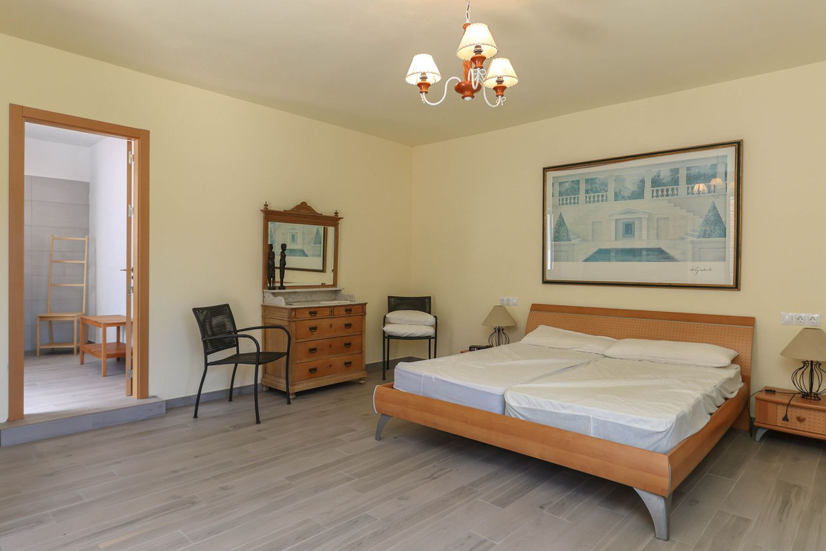 Se vende Cama y Desayuno de 7 dormitorios en Costa Del Sol, Málaga, España