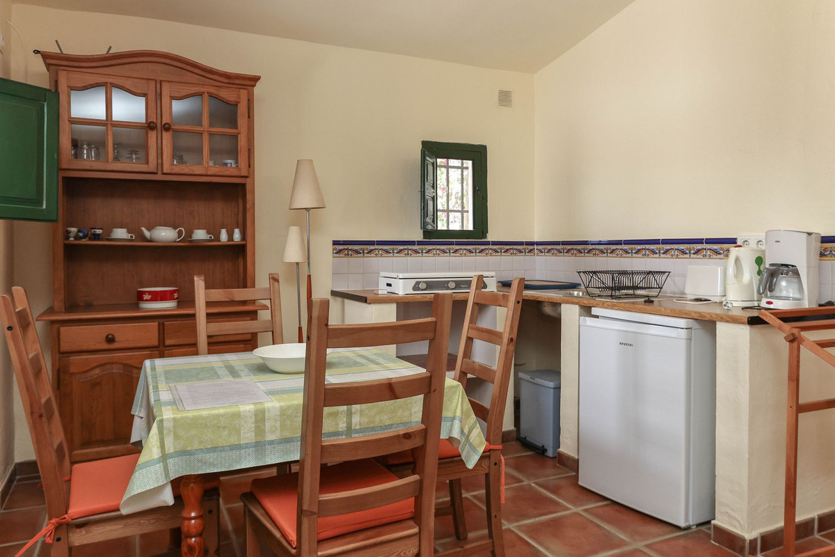 Se vende Cama y Desayuno de 7 dormitorios en Costa Del Sol, Málaga, España