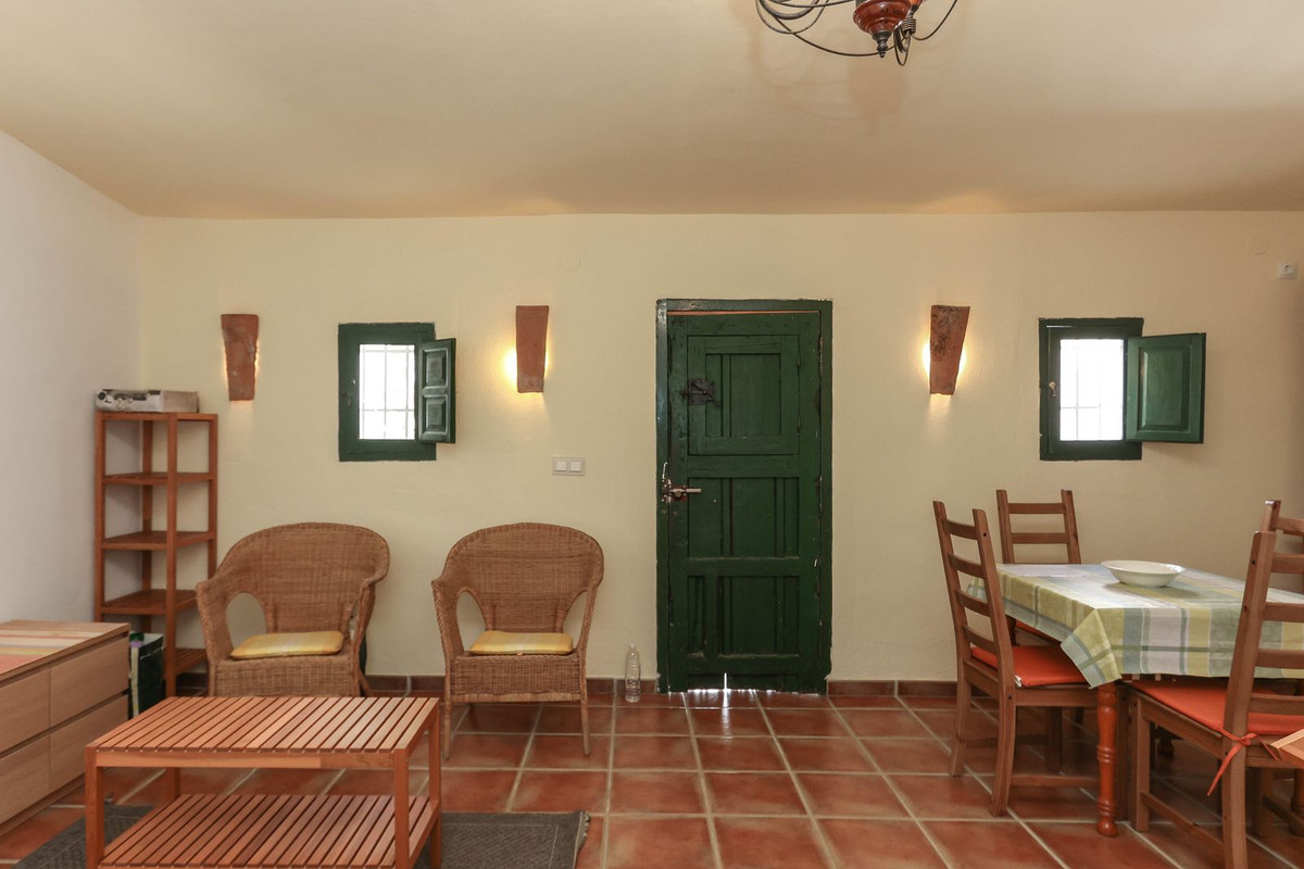 Se vende Cama y Desayuno de 7 dormitorios en Costa Del Sol, Málaga, España