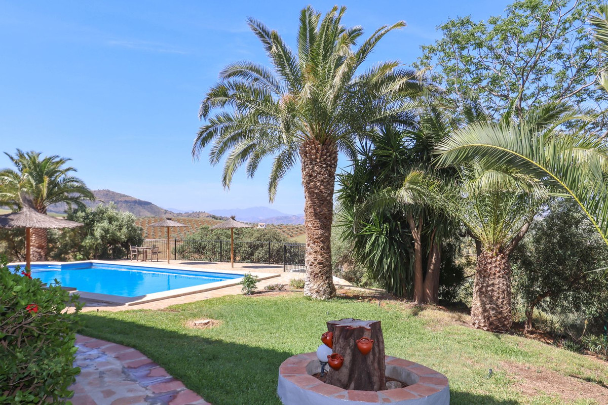 Se vende Cama y Desayuno de 7 dormitorios en Costa Del Sol, Málaga, España