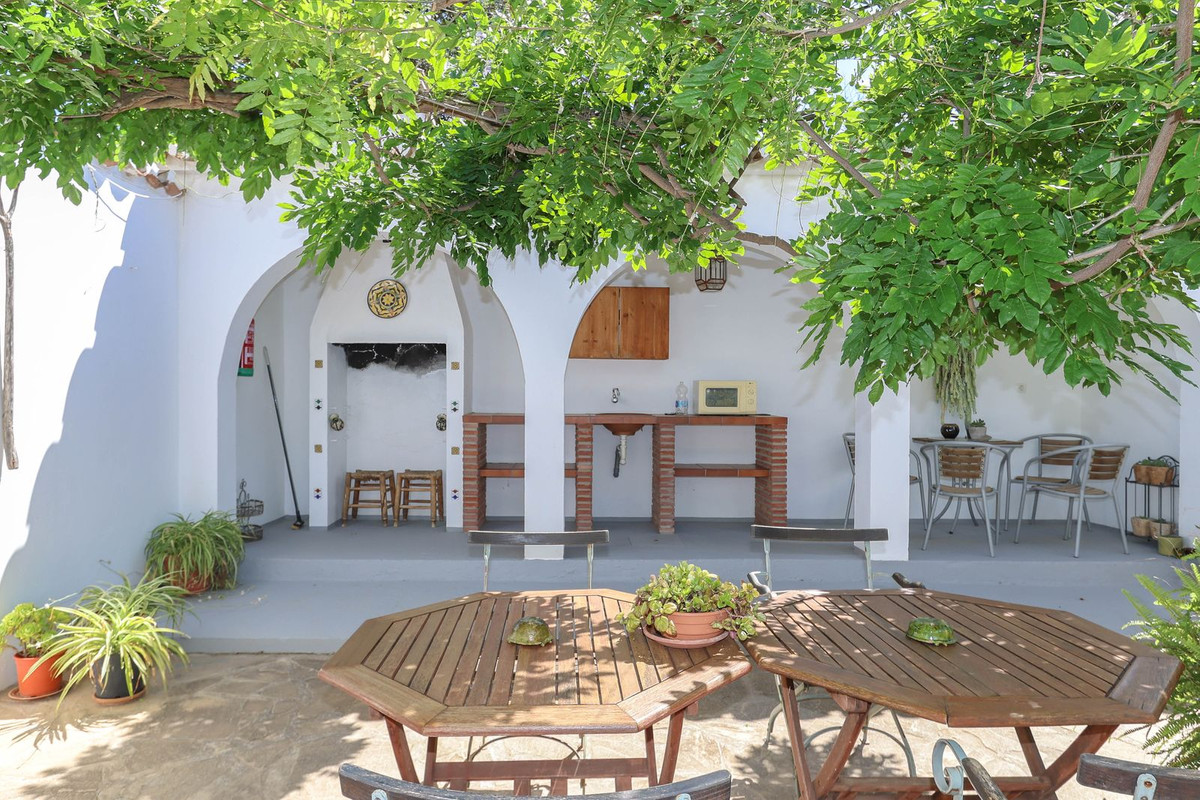 Se vende Cama y Desayuno de 7 dormitorios en Costa Del Sol, Málaga, España
