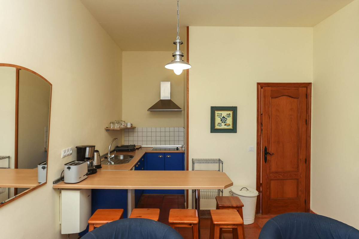 Se vende Cama y Desayuno de 7 dormitorios en Costa Del Sol, Málaga, España