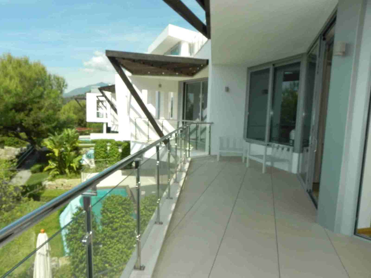 Se vende Pareada de 4 dormitorios en Costa Del Sol, Málaga, España