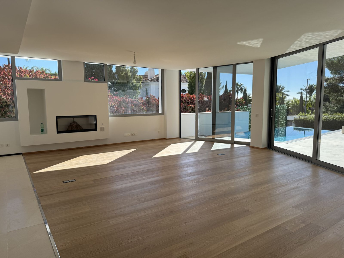 Se vende Pareada de 4 dormitorios en Costa Del Sol, Málaga, España