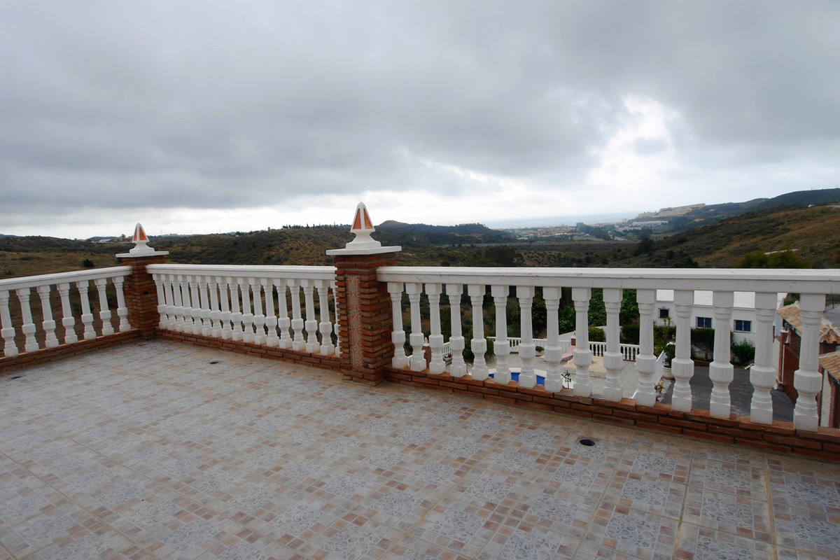 Se vende Finca - Cortijo de 5 dormitorios en Costa Del Sol, Málaga, España