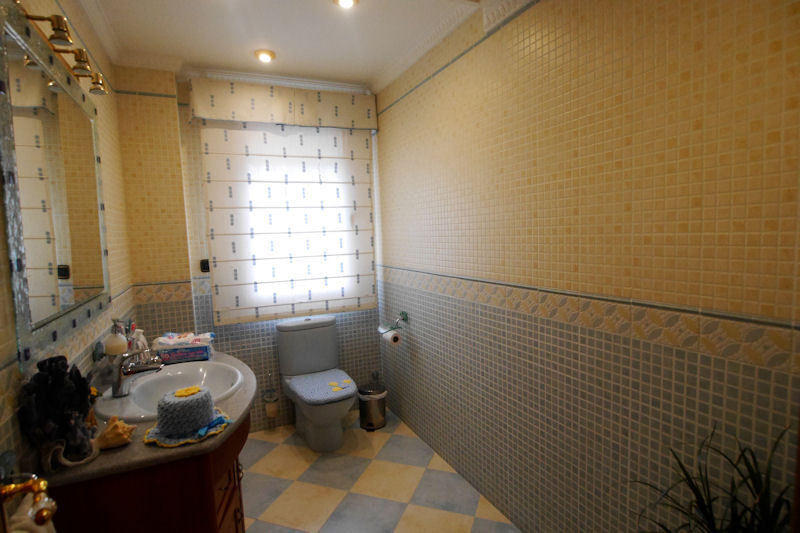 Se vende Finca - Cortijo de 5 dormitorios en Costa Del Sol, Málaga, España