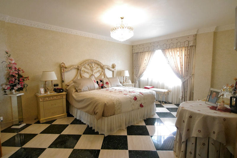 Se vende Finca - Cortijo de 5 dormitorios en Costa Del Sol, Málaga, España