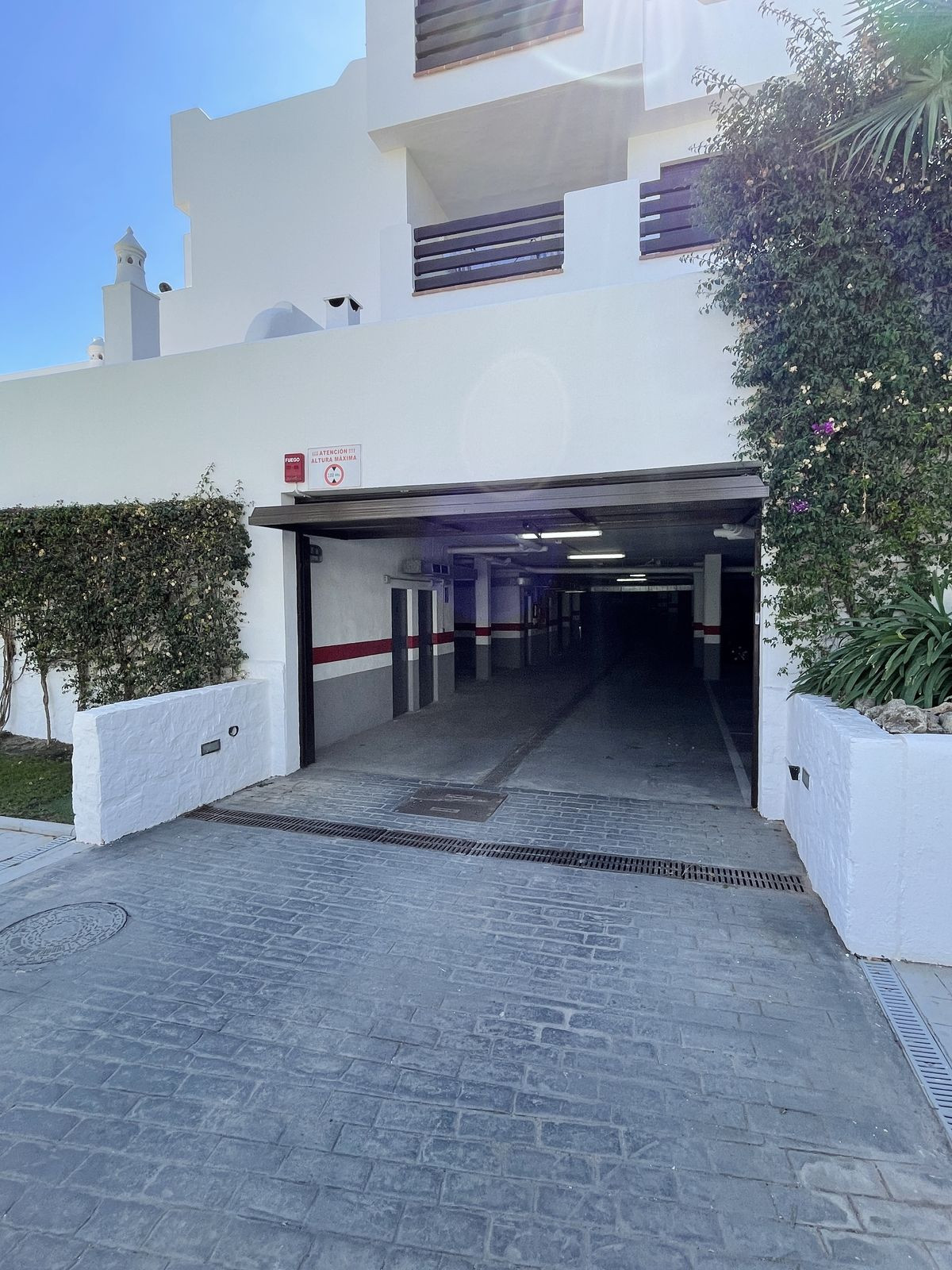 Se vende Apartamento Planta Media de 3 dormitorios en Costa Del Sol, Málaga, España