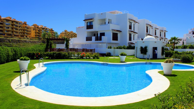 Se vende Apartamento Planta Media de 3 dormitorios en Costa Del Sol, Málaga, España