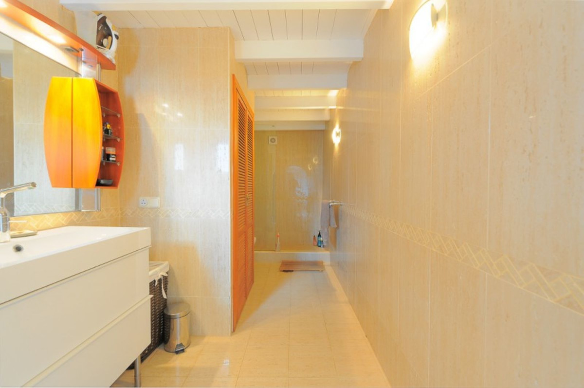 3 Bed Townhouse for sale in Marbella Costa Del Sol, Málaga, Spain