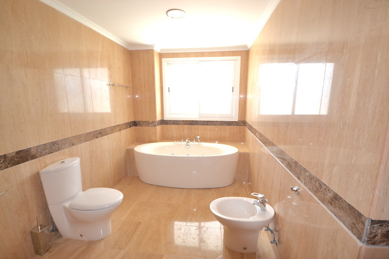 Se vende Ático de 4 dormitorios en Costa Del Sol, Málaga, España