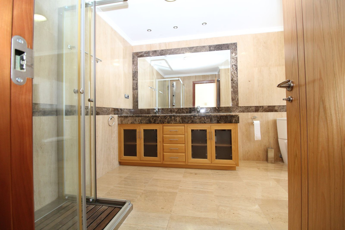 Se vende Ático de 4 dormitorios en Costa Del Sol, Málaga, España