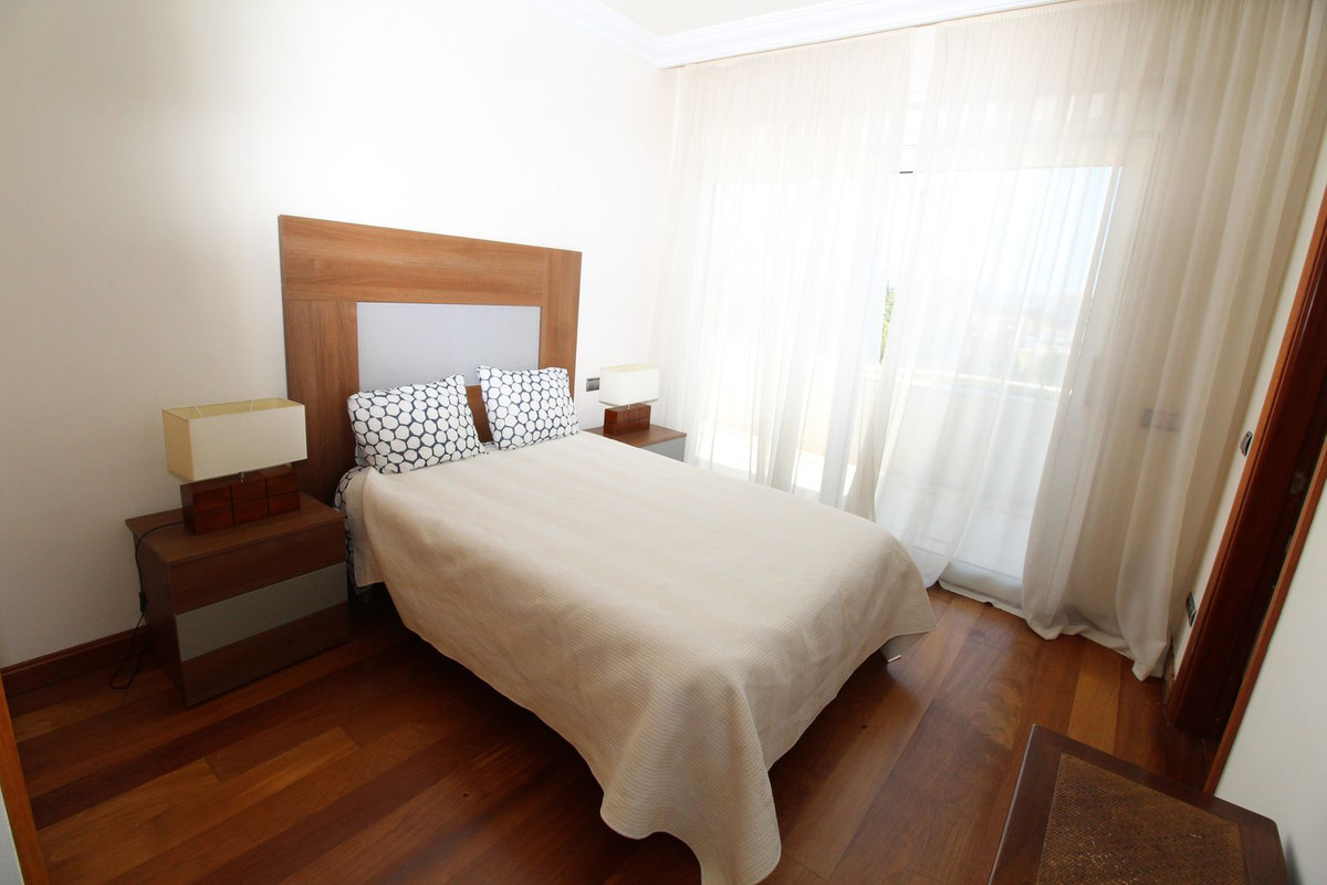 Se vende Ático de 4 dormitorios en Costa Del Sol, Málaga, España