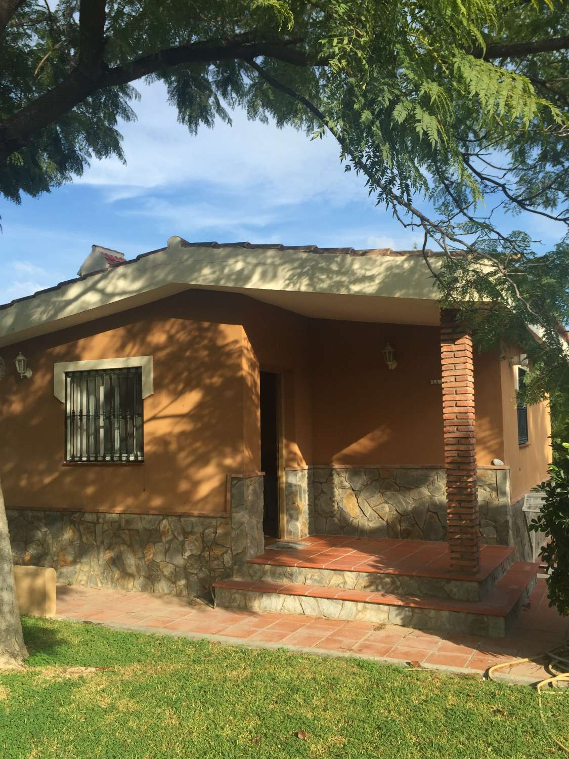 Se vende Villa - Chalet de 4 dormitorios en Costa Del Sol, Málaga, España