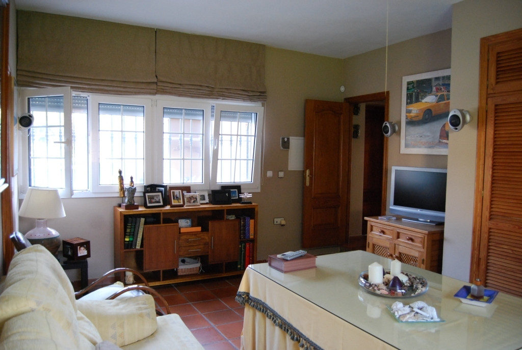 Se vende Villa - Chalet de 4 dormitorios en Costa Del Sol, Málaga, España