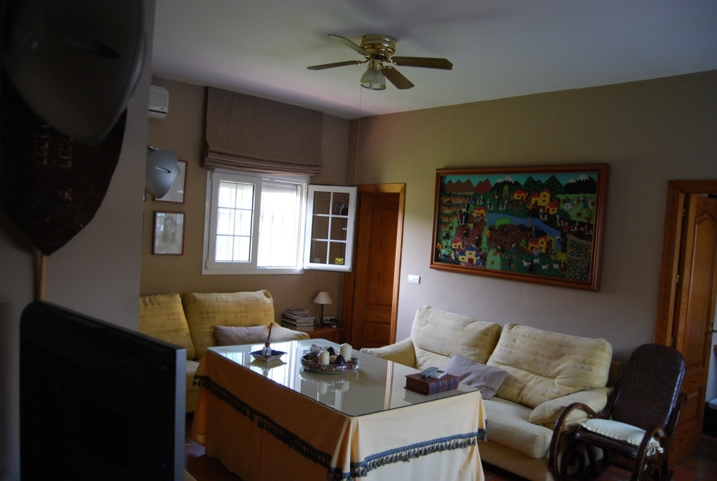Se vende Villa - Chalet de 4 dormitorios en Costa Del Sol, Málaga, España