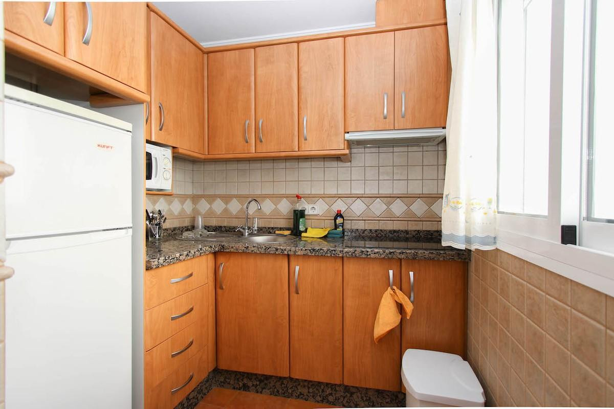 7 Bed Townhouse for sale in Guaro Costa Del Sol, Málaga, Spain