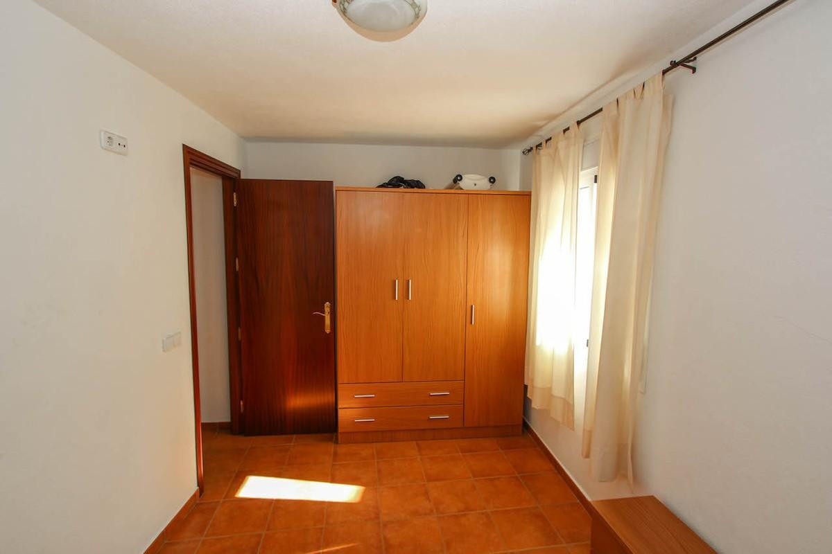 7 Bed Townhouse for sale in Guaro Costa Del Sol, Málaga, Spain