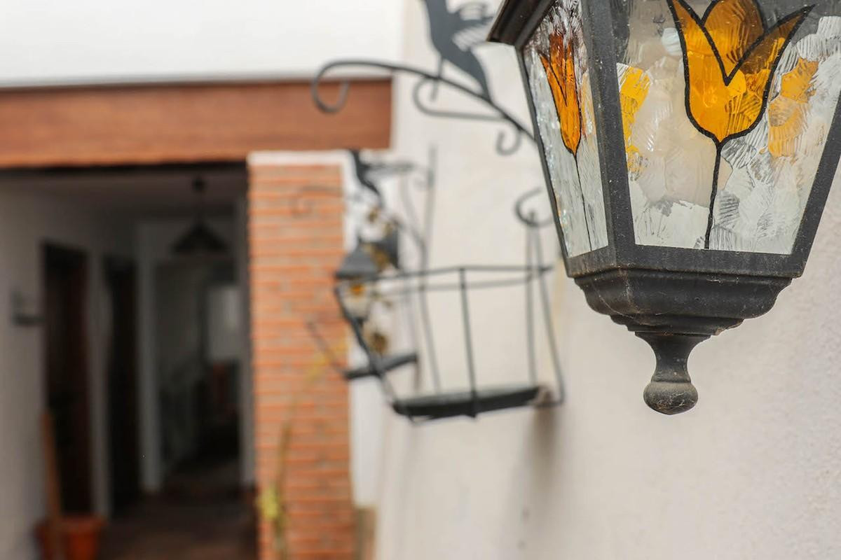 7 Bed Townhouse for sale in Guaro Costa Del Sol, Málaga, Spain