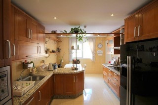 4 Bed Apartment for sale in Marbella Costa Del Sol, Málaga, Spain