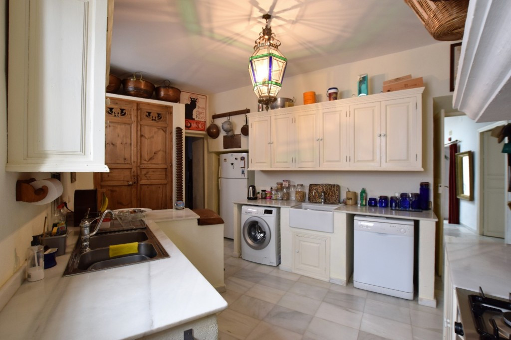 5 Bed Townhouse for sale in Ronda Costa Del Sol, Málaga, Spain