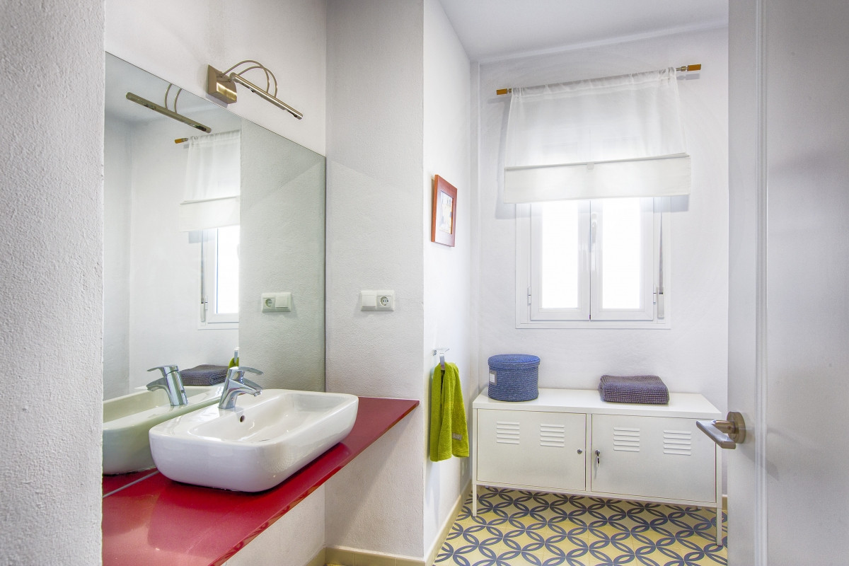 Se vende Granja de 3 dormitorios en Costa Del Sol, Málaga, España