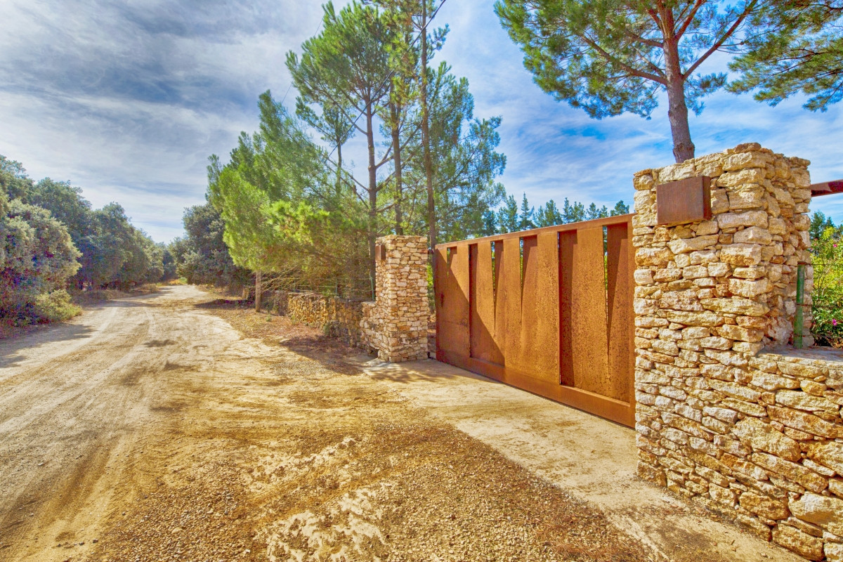 Se vende Granja de 3 dormitorios en Costa Del Sol, Málaga, España
