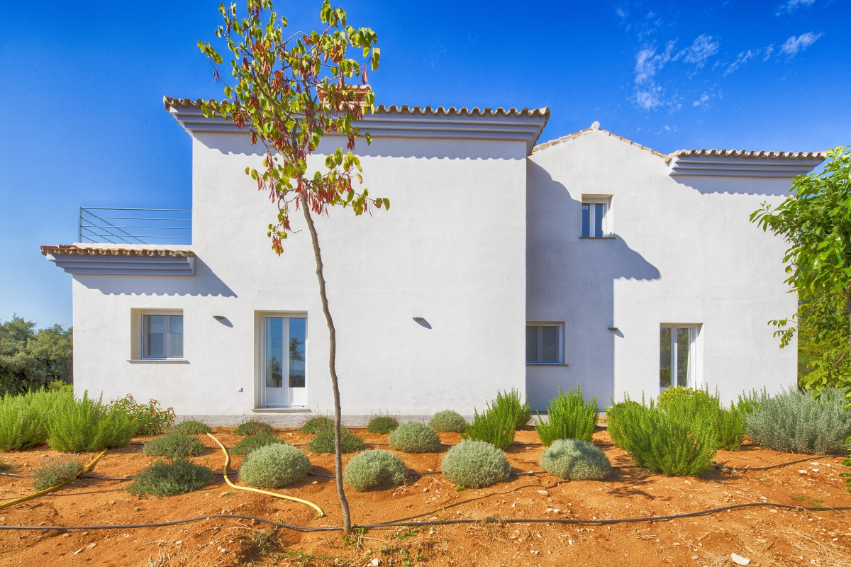 Se vende Granja de 3 dormitorios en Costa Del Sol, Málaga, España