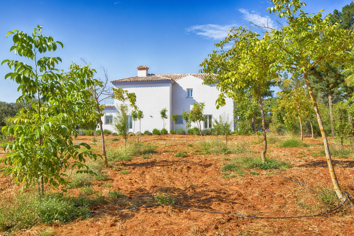 Se vende Granja de 3 dormitorios en Costa Del Sol, Málaga, España