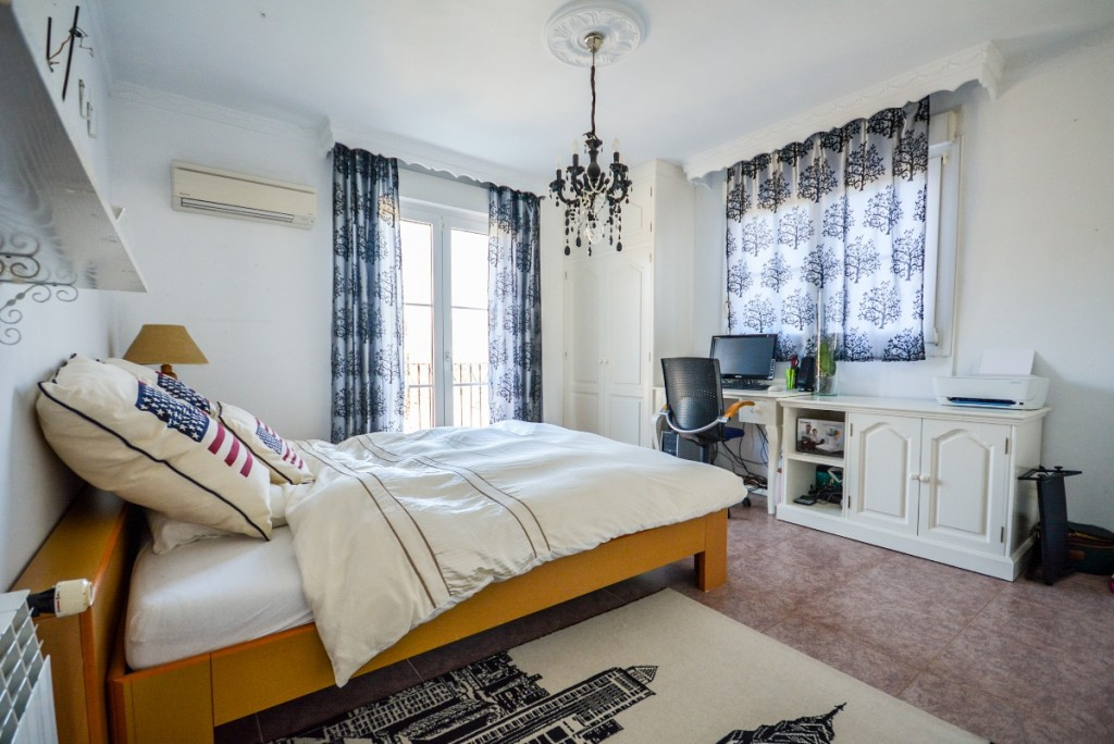 8 Bed Townhouse for sale in Estepona Costa Del Sol, Málaga, Spain