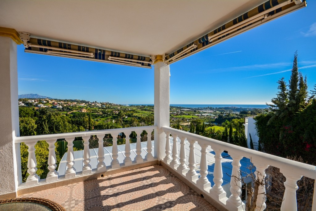 8 Bed Townhouse for sale in Estepona Costa Del Sol, Málaga, Spain