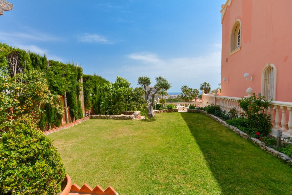 Se vende Villa - Chalet de 7 dormitorios en Costa Del Sol, Málaga, España