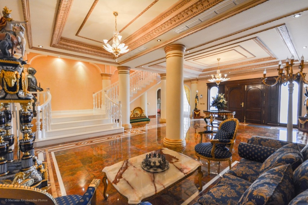 Se vende Villa - Chalet de 7 dormitorios en Costa Del Sol, Málaga, España
