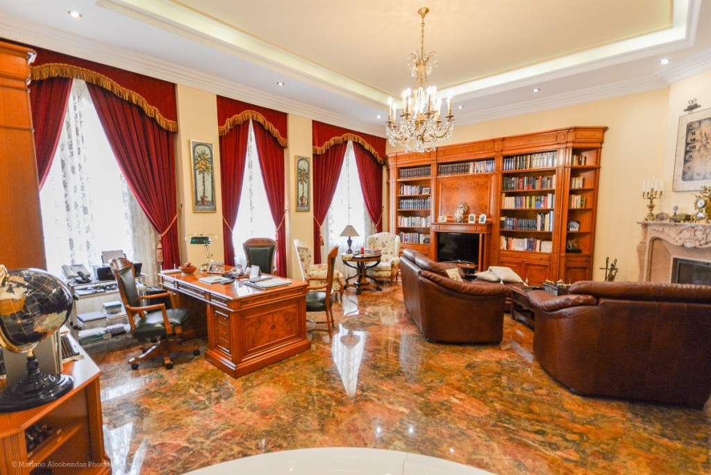 Se vende Villa - Chalet de 7 dormitorios en Costa Del Sol, Málaga, España